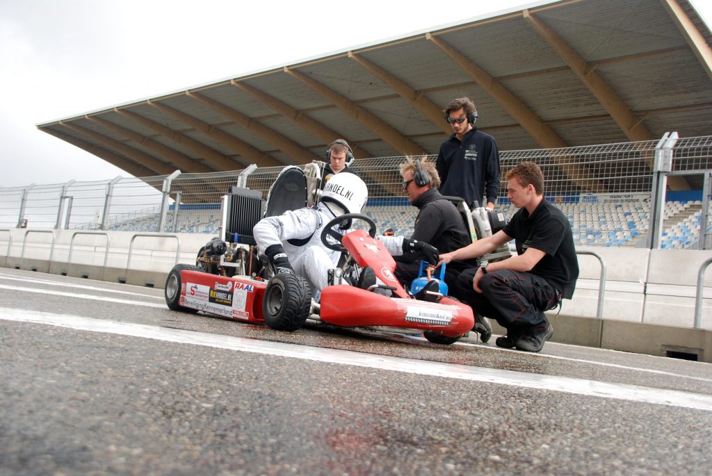 Opstarten van kart met straalmotor op Circuit Zandvoort